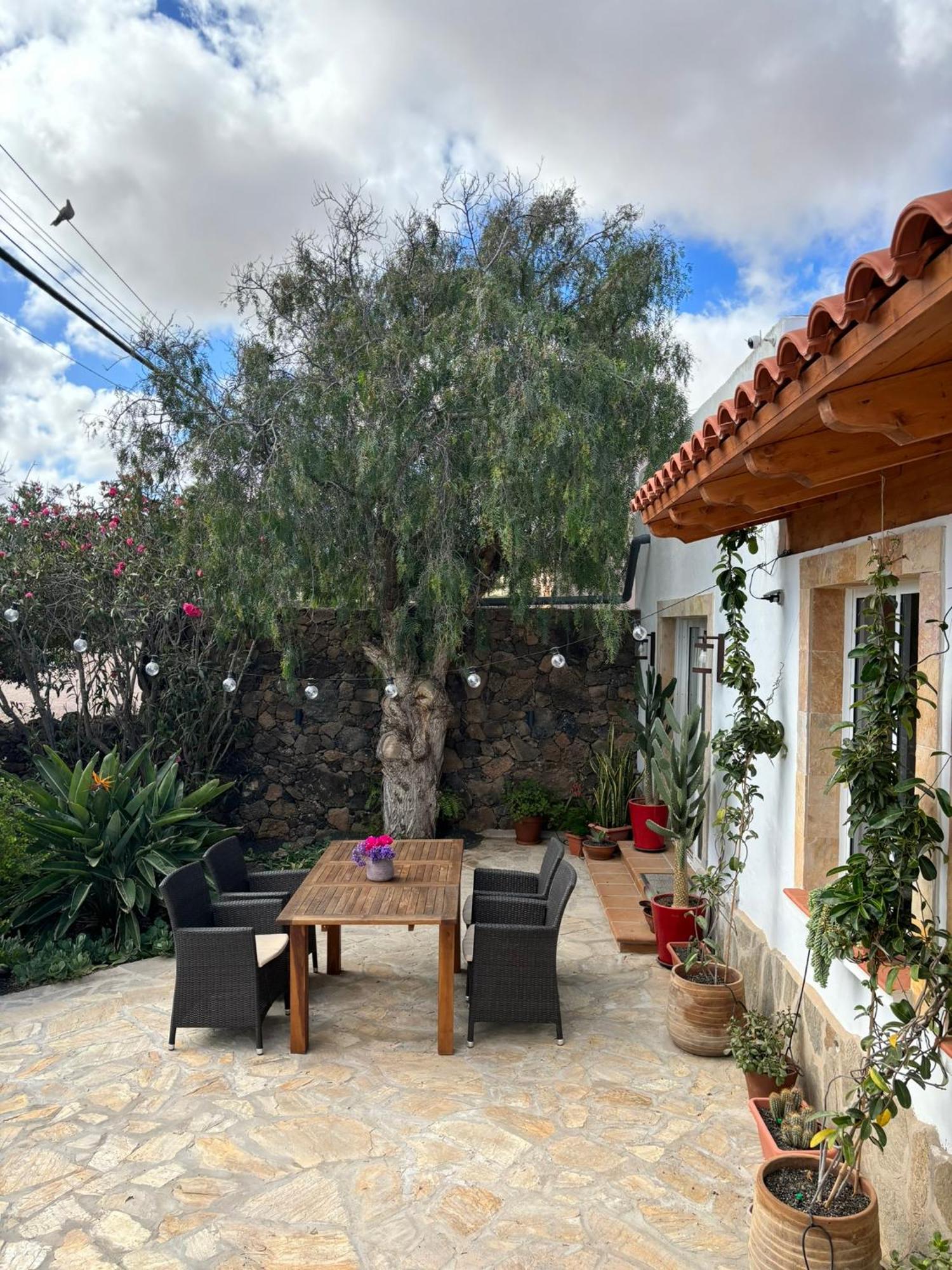 Home2Book Charming Casa Julianna Lajares Exterior photo